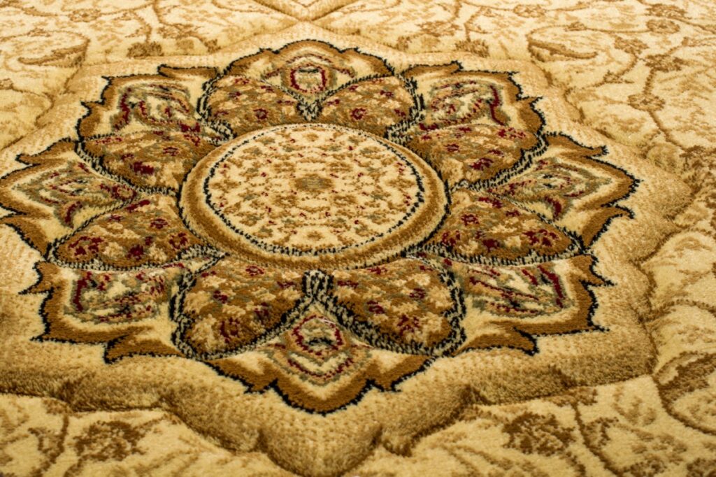Alfombra Tradicional Yesemek Crema Medallón