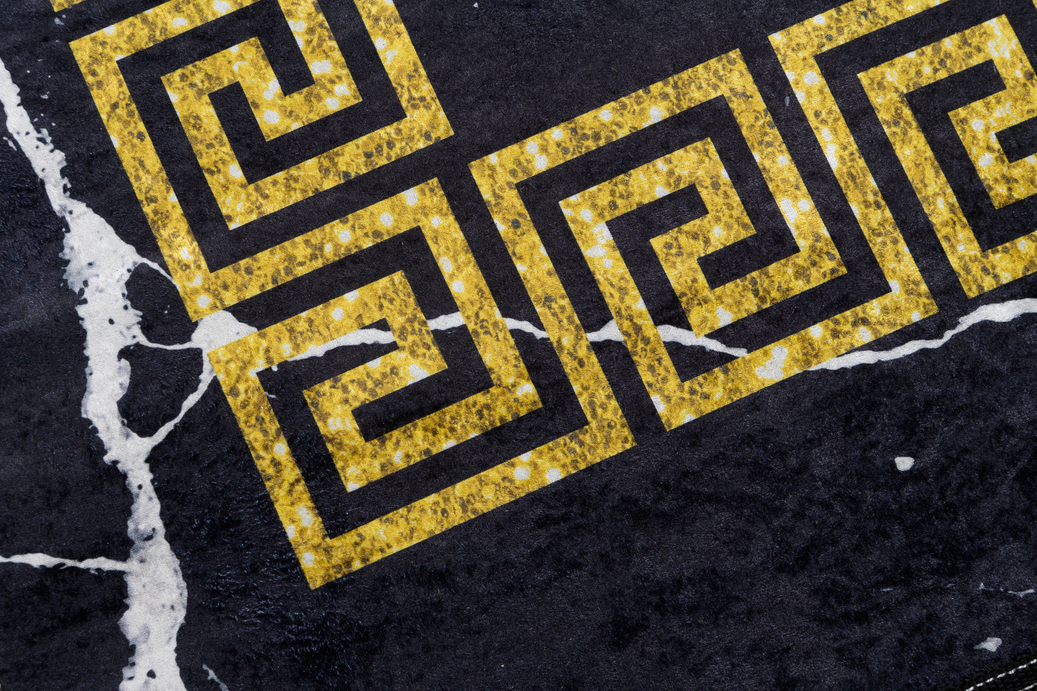 Alfombra Toscana con Flecos Negro Marco Dorado