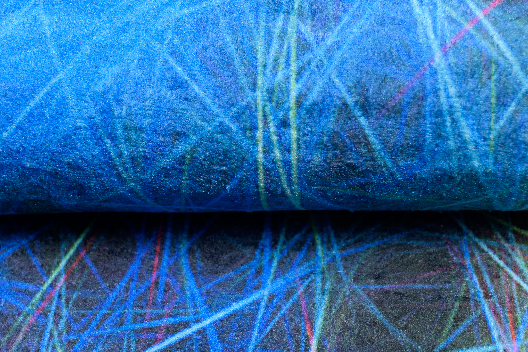Alfombra Toscana Red Neón Abstracta Antideslizante