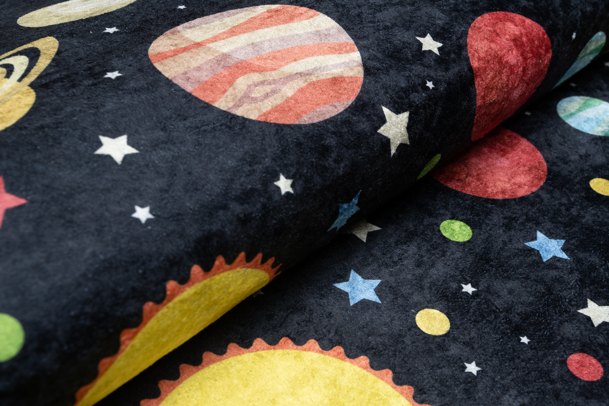 Alfombra Infantil Emma Oscura Espacio Planetas Antideslizante