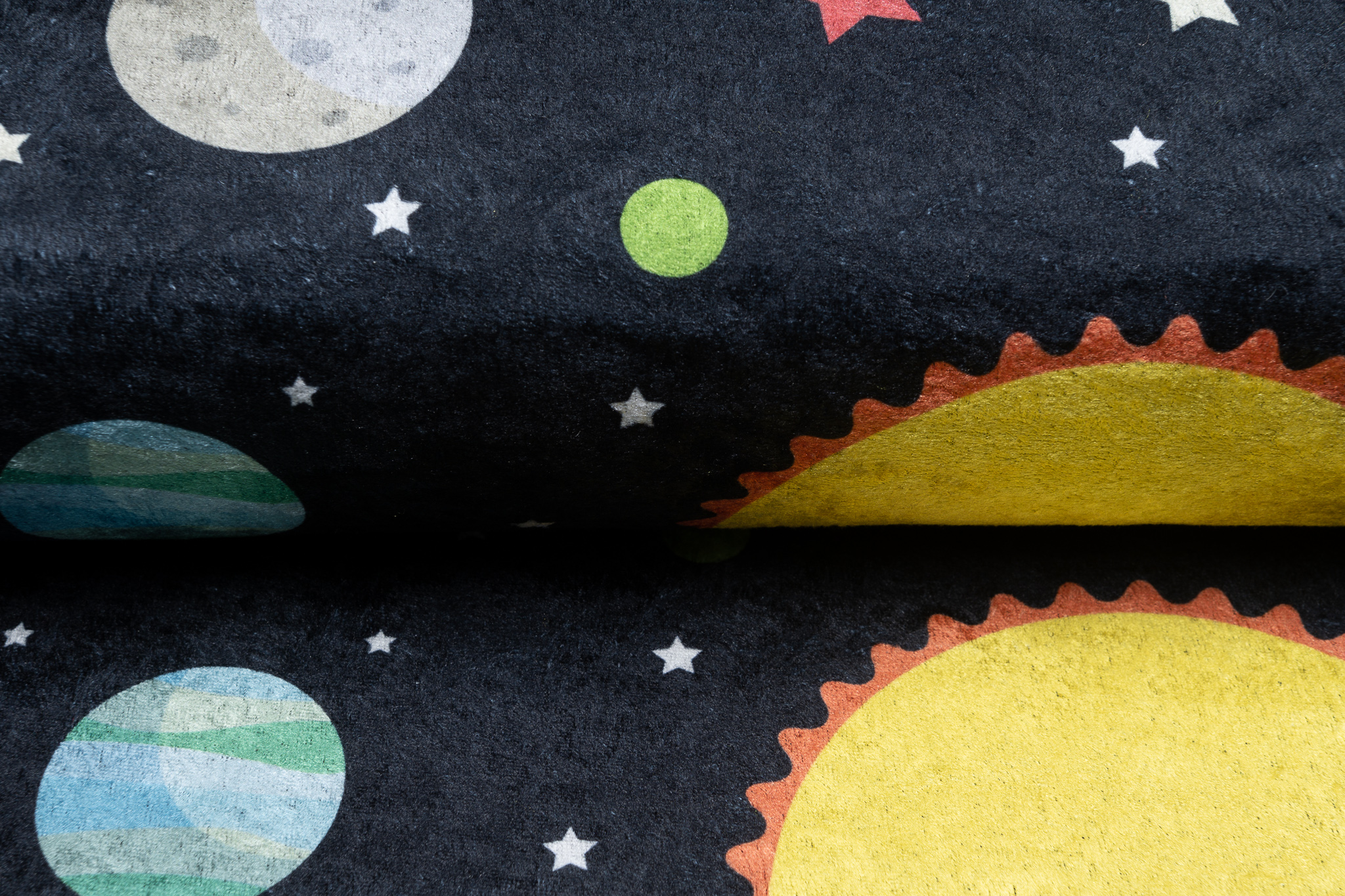 Alfombra Infantil Emma Oscura Espacio Planetas Antideslizante