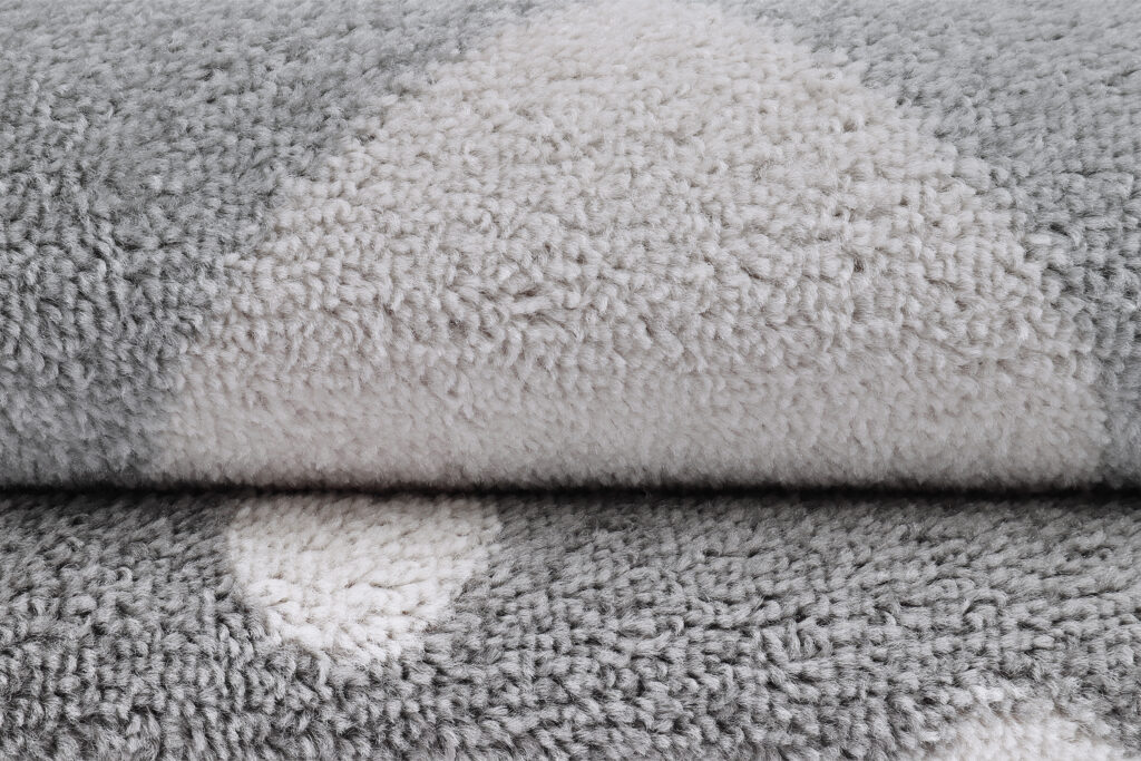 Alfombra Lazur Gris Rosa Cuadrados Infantil