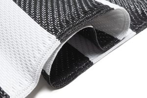 Alfombra Ibiza Exterior Reversible Impermeable Negro Blanco Rayas