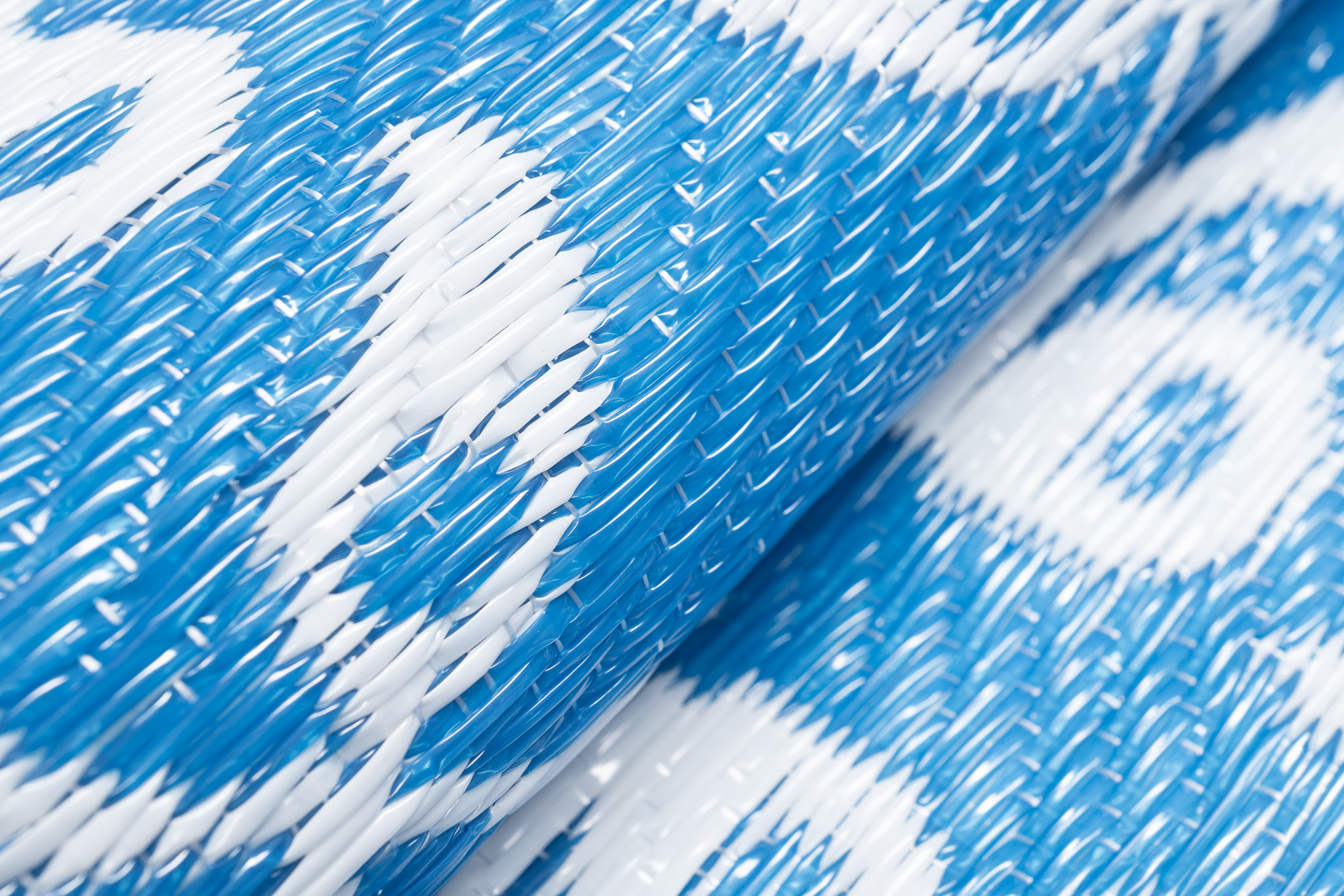 Alfombra Ibiza Plástico Reversible Impermeable Azul Marino Blanco Círculos