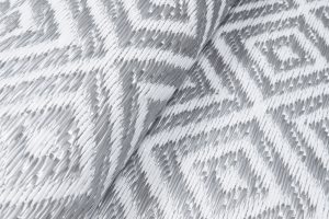 Alfombra Ibiza Exterior Reversible Impermeable Gris Blanco Rombos