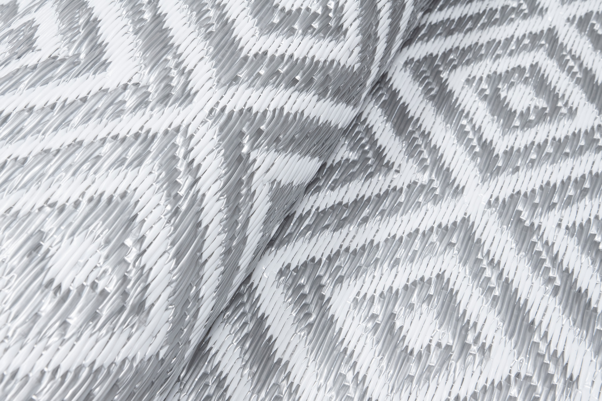 Alfombra Ibiza Exterior Reversible Impermeable Gris Blanco Rombos