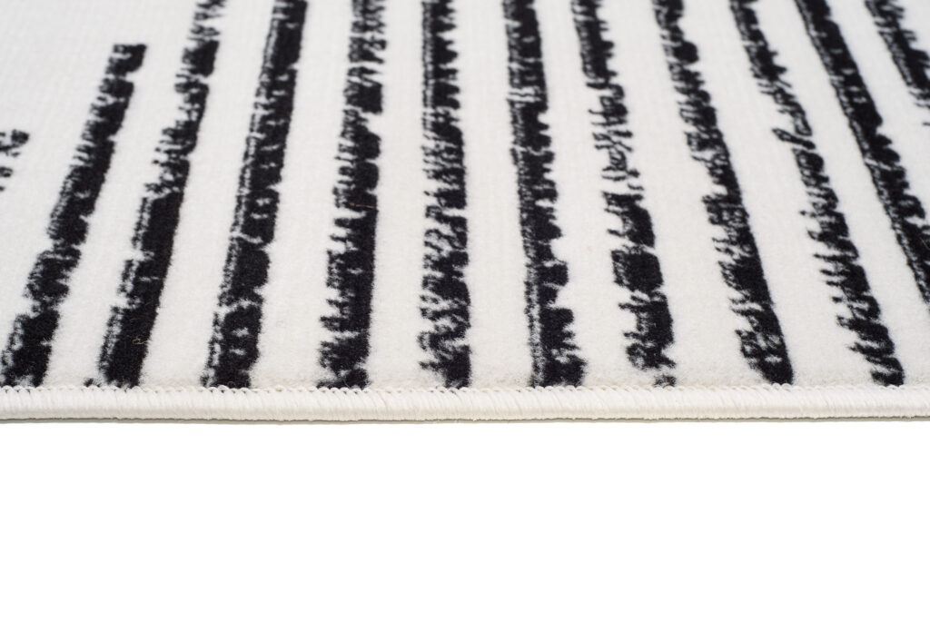Alfombra Juno Crema Negro Líneas Rombos