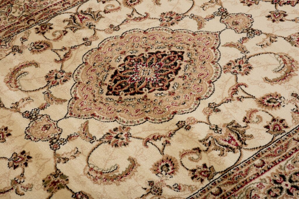 Alfombra Tradicional Yesemek Crema Oriental