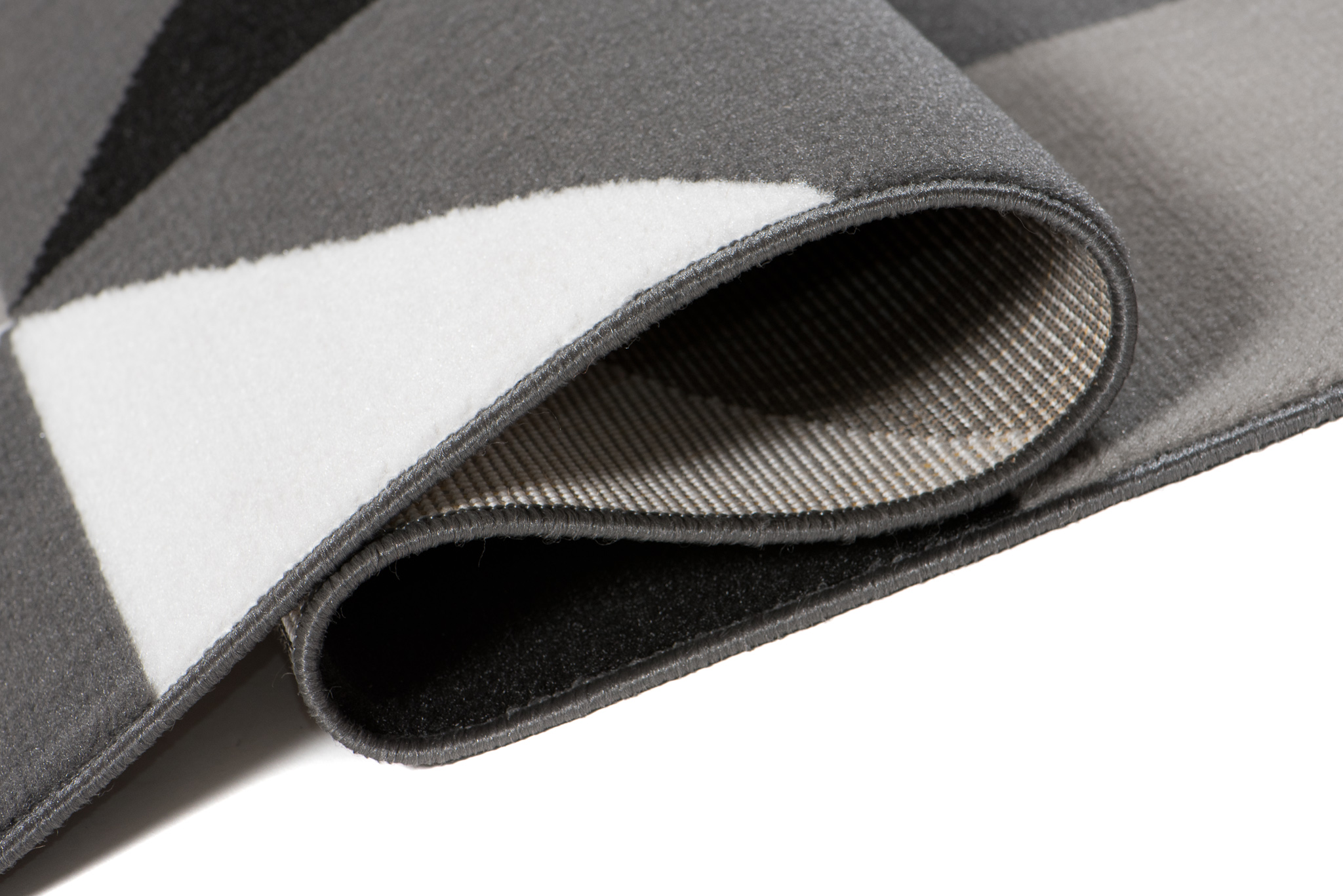 Alfombra Maya Gris Blanco Trapecios Cuadrados