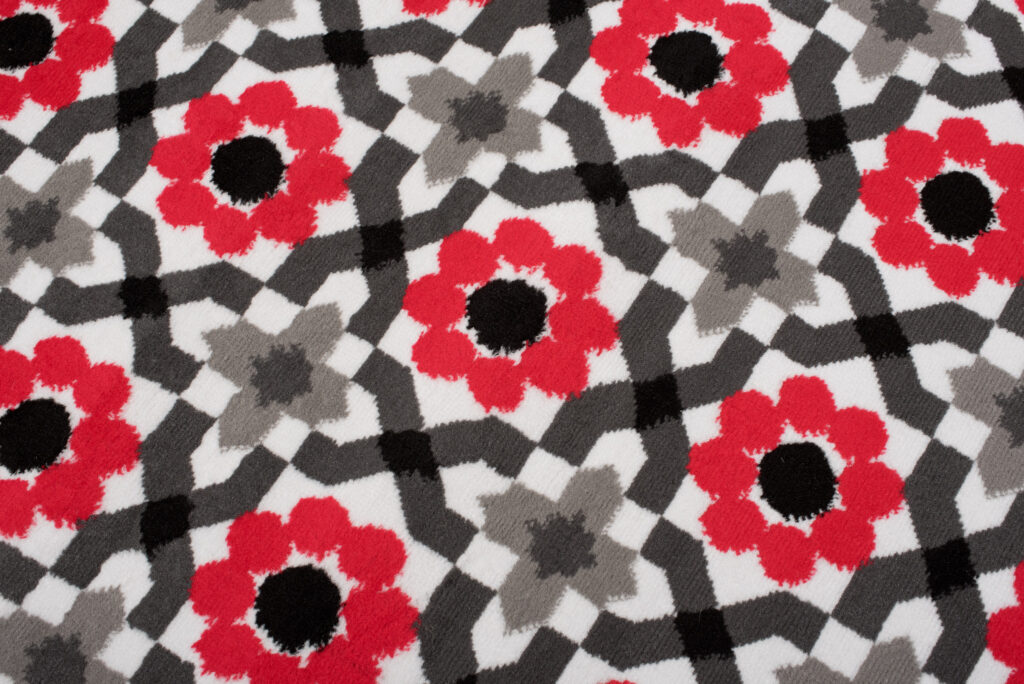 Alfombra Maya Gris Rojo Floral Mosaico
