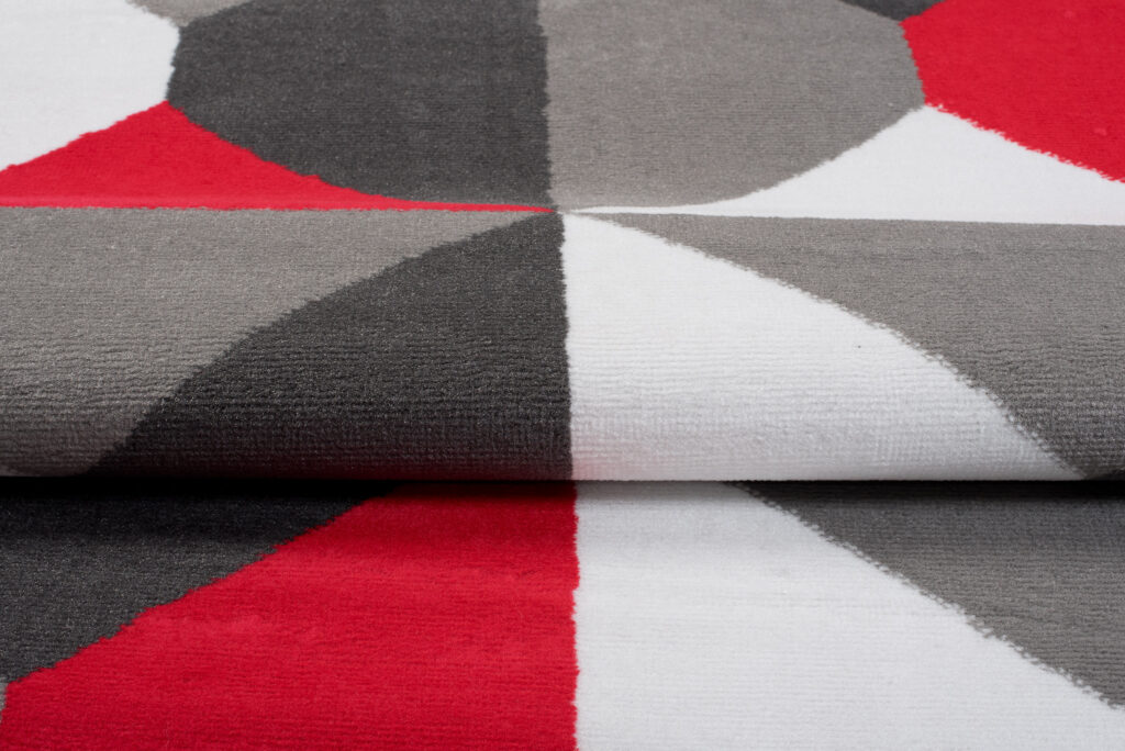 Alfombra Maya Gris Rojo Trapecios Cuadrados
