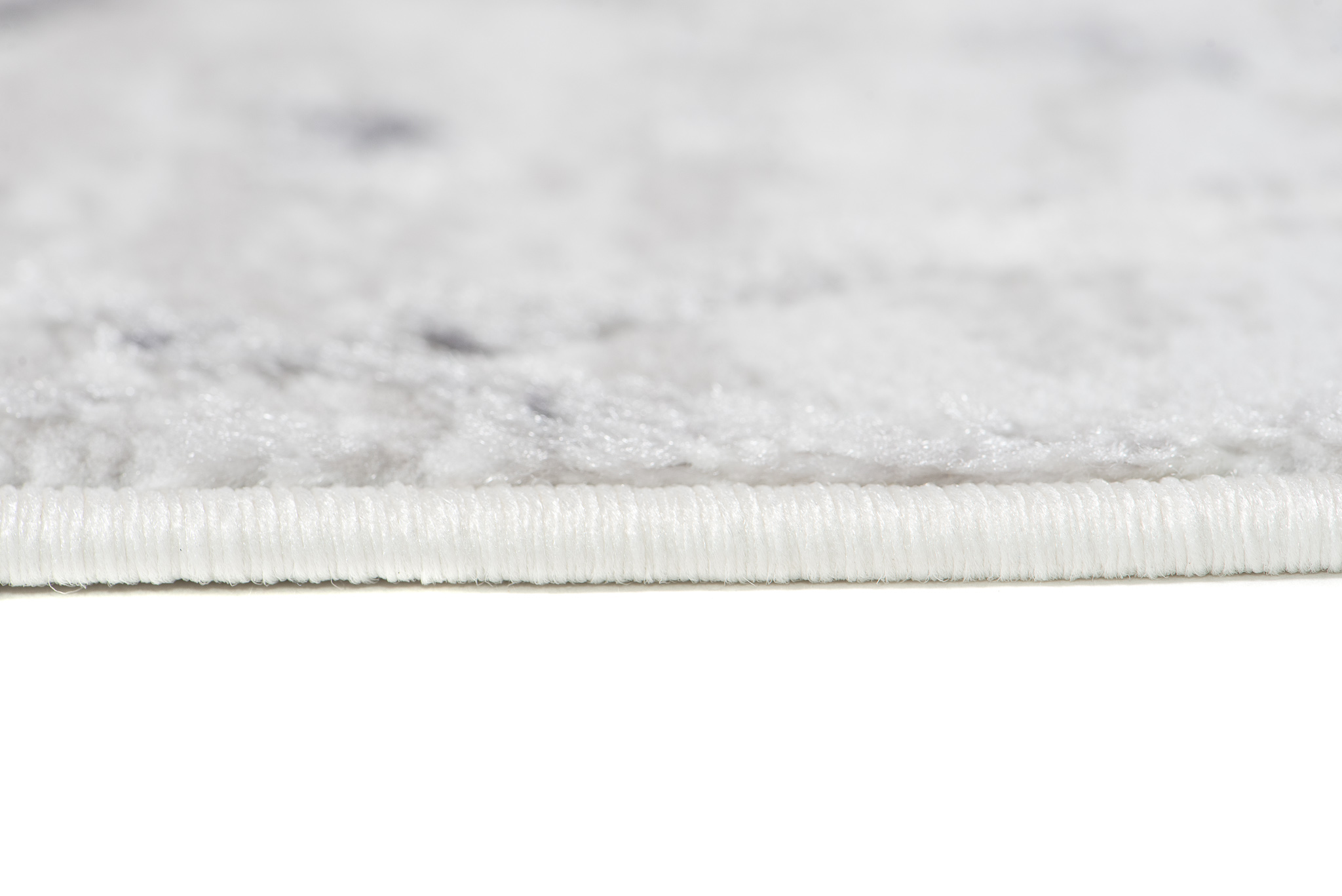 Alfombra Sky Gris Geométrico Diamantes