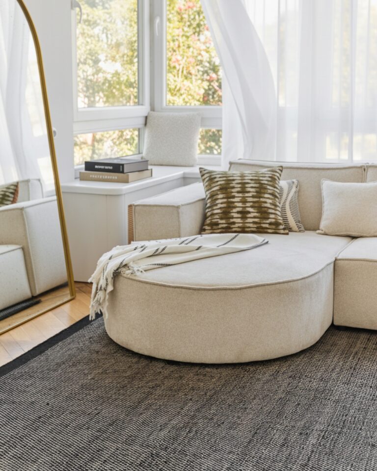 Alfombra Lana Loni Negra