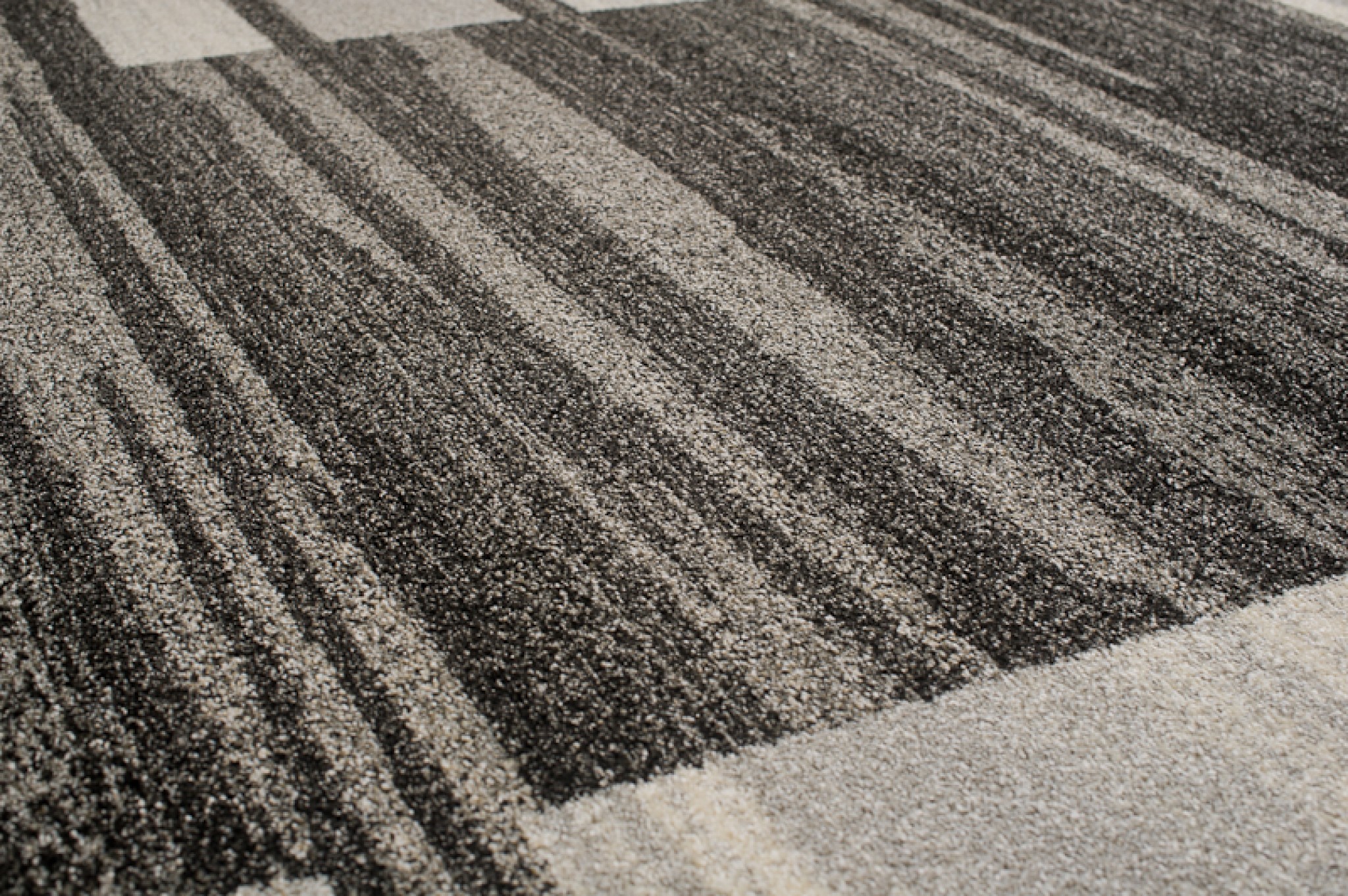 Alfombra Sari Antracita Beige Marco