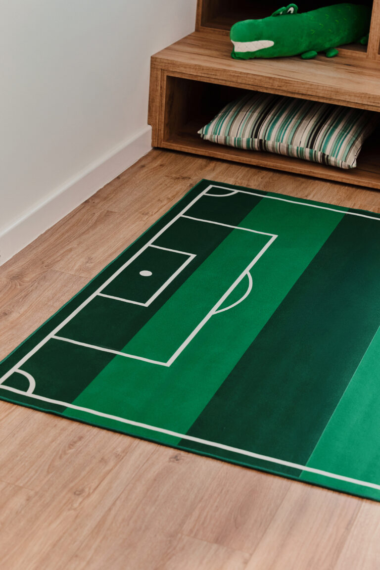 Alfombra Infantil Snooki Campo de Fútbol Verde Antideslizante
