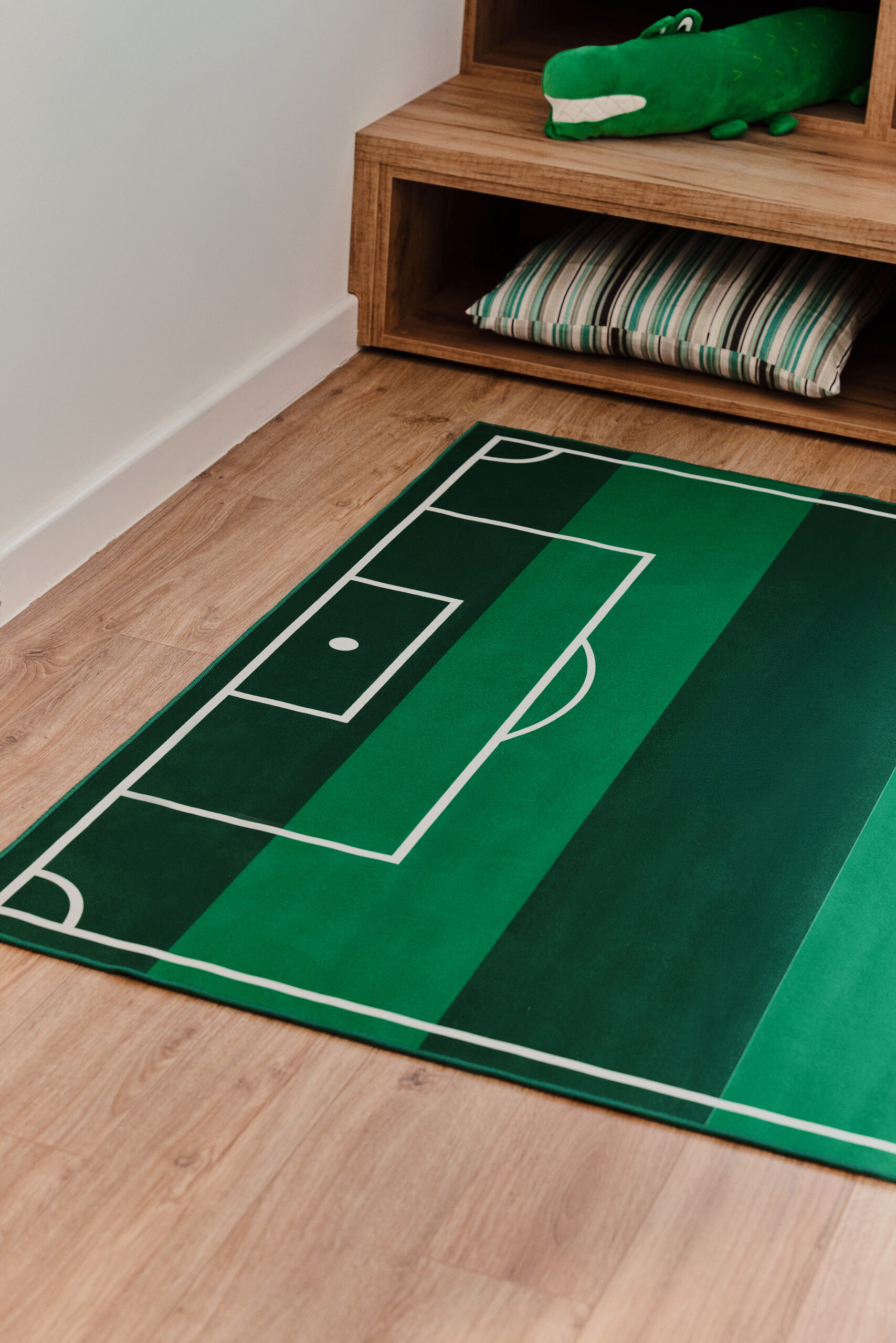 Alfombra Infantil Snooki Campo de Fútbol Verde Antideslizante