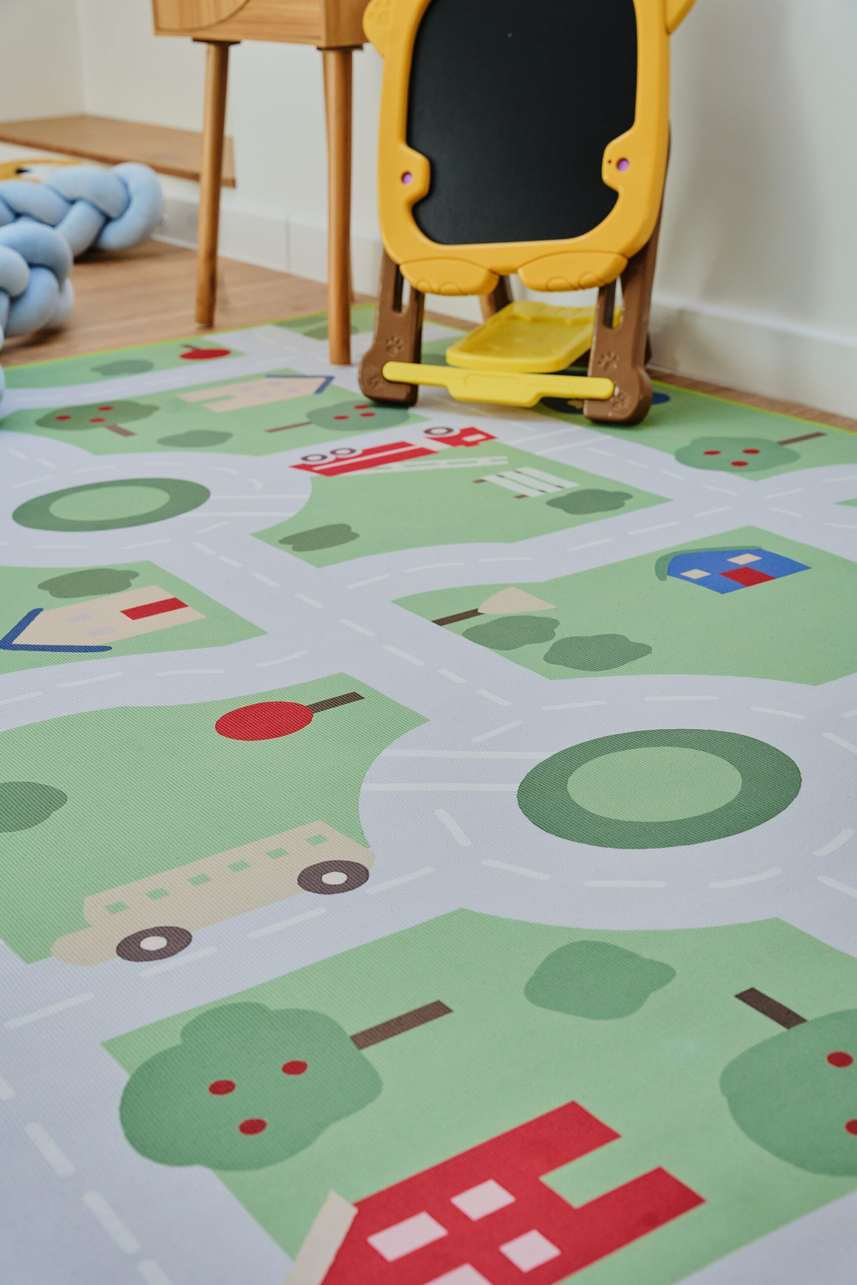 Alfombra Infantil Snooki Ciudad Verde Antideslizante