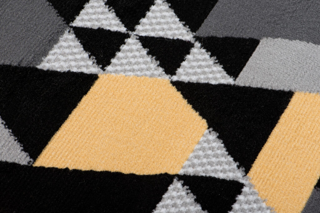 Alfombra de Pasillo Maya Gris Amarillo Geométrico Triángulos