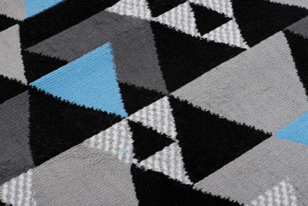 Alfombra de Pasillo Maya Gris Azul Geométrico Triángulos