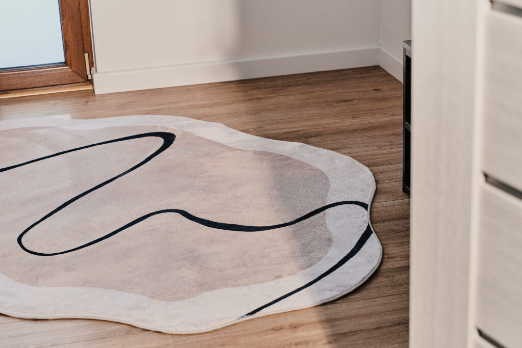 Alfombra Wisp Con Forma Irregular Beige